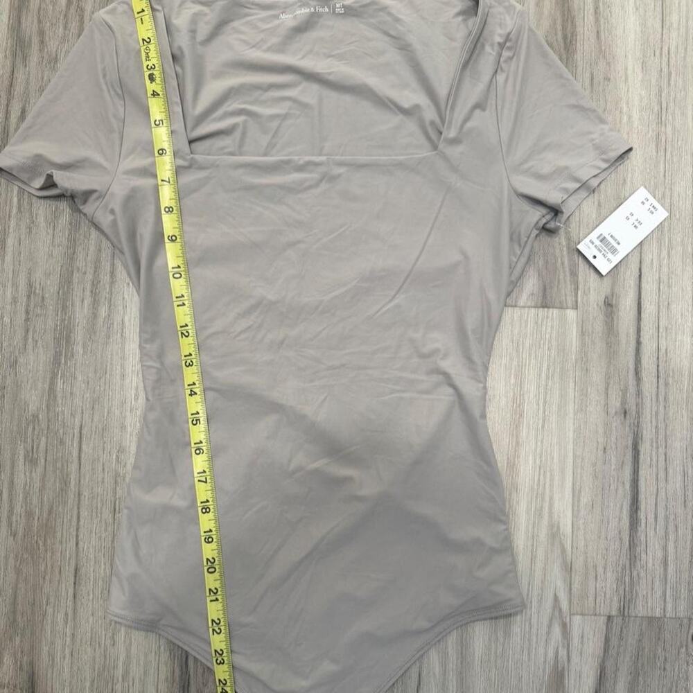 NWT Abercrombie & Fitch grey Bodysuit Medium Tall